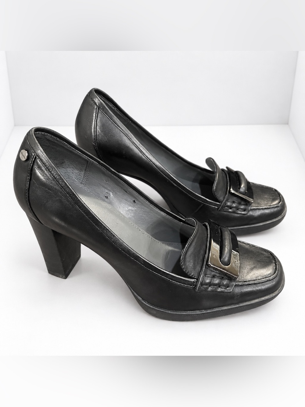 Vintage 90s Calvin Klein Black Leather Square Toe Loafer Pumps Y2K Block Heels - Picture 2 of 10